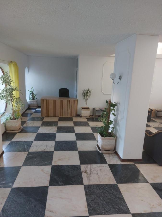 Apartamento Quarteira T1 Eksteriør bilde